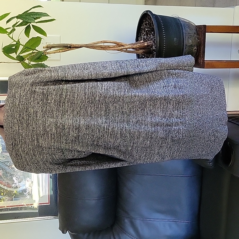 Banana Republic Sweater, Gray, Medium, EUC - Picture 5 of 8